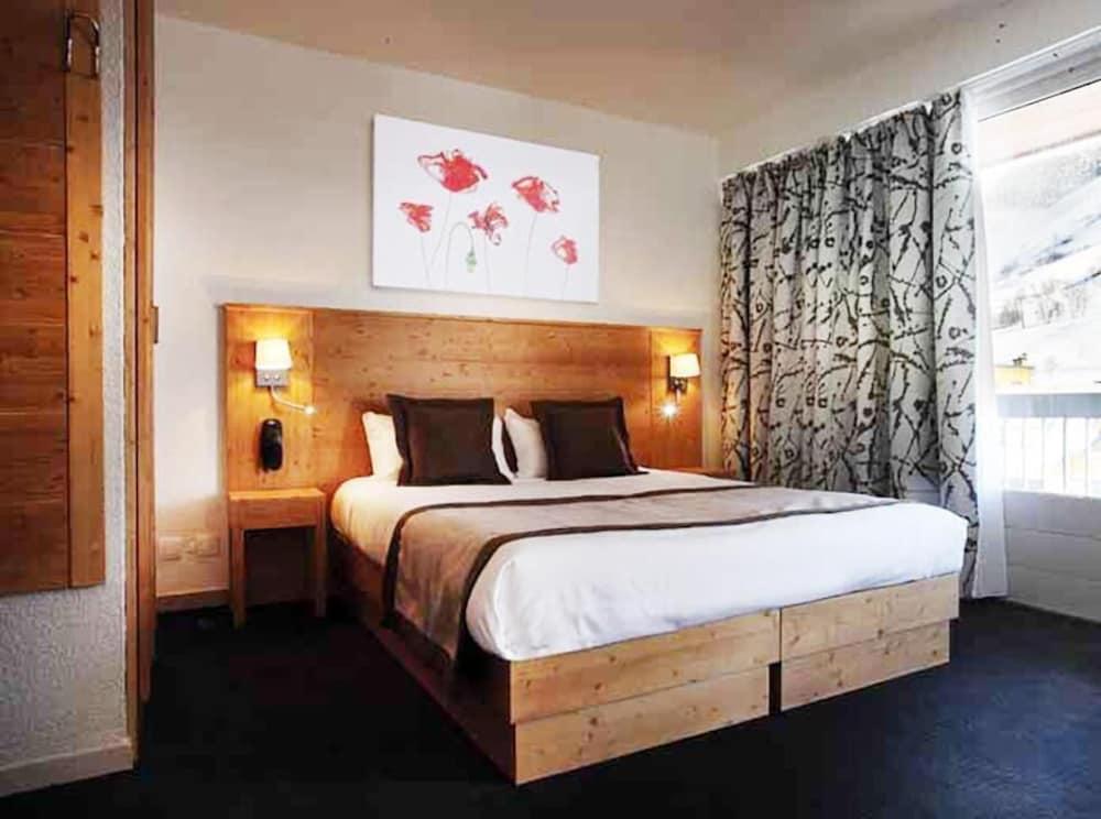 Hotel La Brunerie لو دوز آلب المظهر الخارجي الصورة